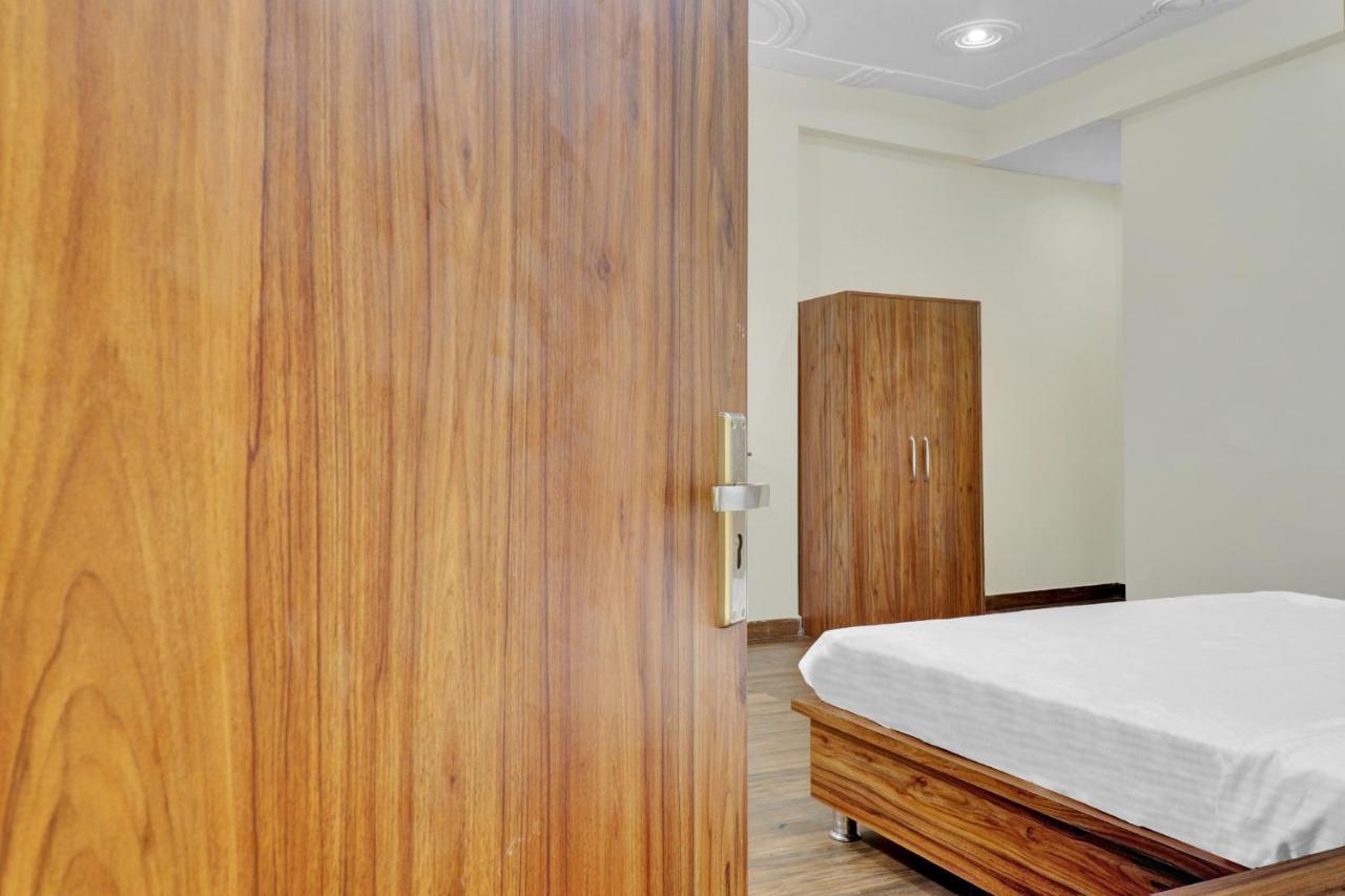 Collection O Pearl Inn Guest House Gwalior Ngoại thất bức ảnh